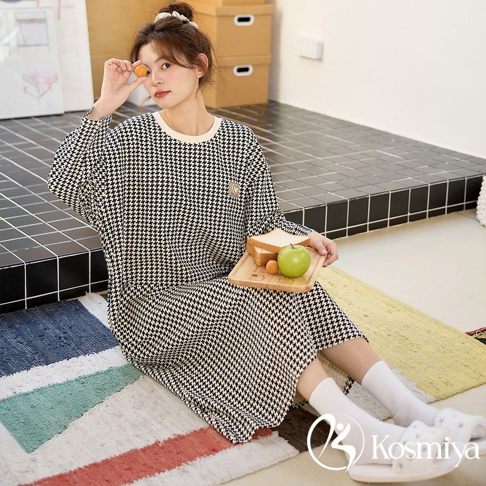 【Kosmiya】1套 帶胸墊 棉質日系格紋長袖睡裙/女睡衣/保暖睡衣/長袖睡衣/連身洋裝/洋裝 (日系格紋-黑白格紋)