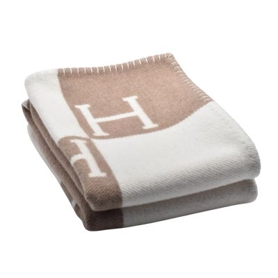 HERMES 經典Avalon系列H LOGO格紋車線滾邊羊毛嬰兒毛毯(榛子色/白色)