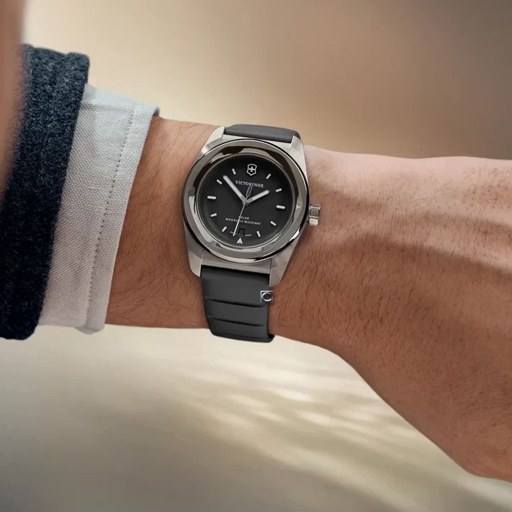 VICTORINOX 瑞士維氏 Concept One 太陽能腕錶 男錶 手錶-39mm黑 VISA-242054