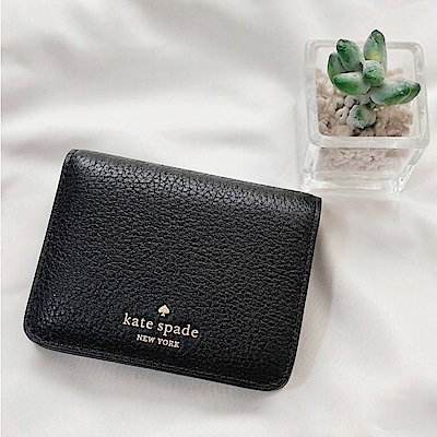 KATE SPADE 荔枝皮革對釦式短夾(黑色)