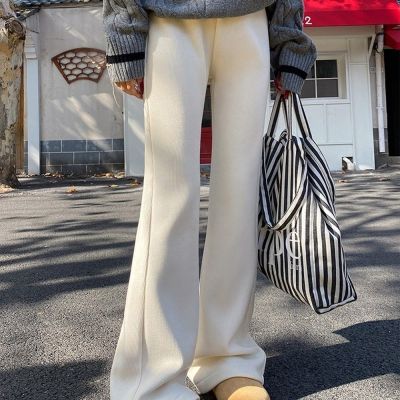 【梨卡】隔日到貨 加絨 燈心絨喇叭褲 /內刷毛 運動褲 直筒拖地褲 (2款多色)