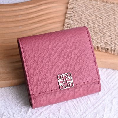 LOEWE 羅威 金屬LOGO牛皮釦式零錢短夾(深粉色)