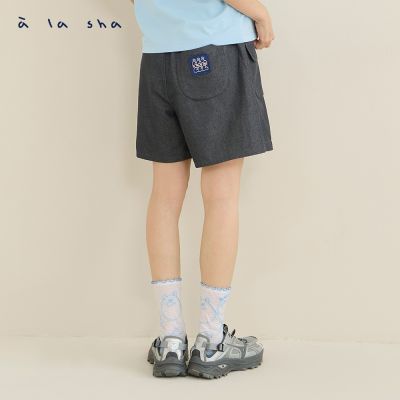 a la sha 立體LOGO一片式後鬆緊褲裙