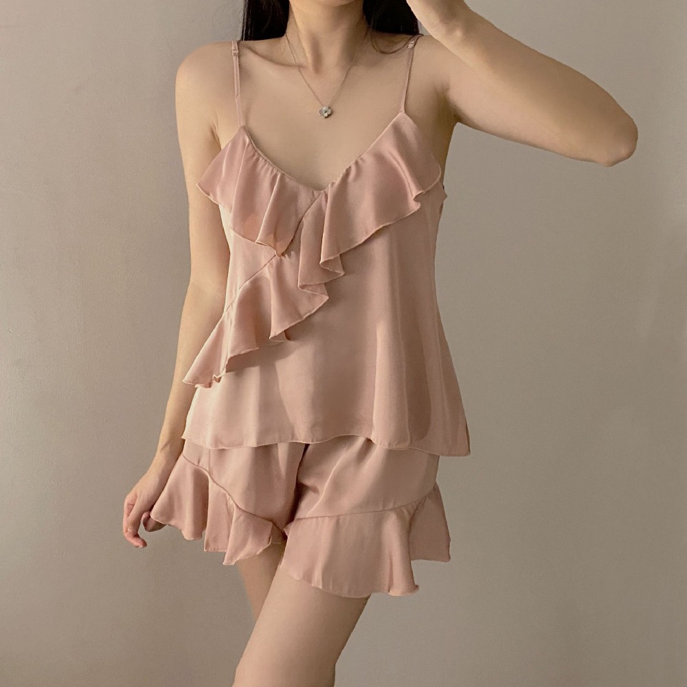 【藍尼居家】現+預 冰絲吊帶短褲兩件套帶胸墊睡衣(女睡衣/家居服/Bra Top/兩件式套裝)