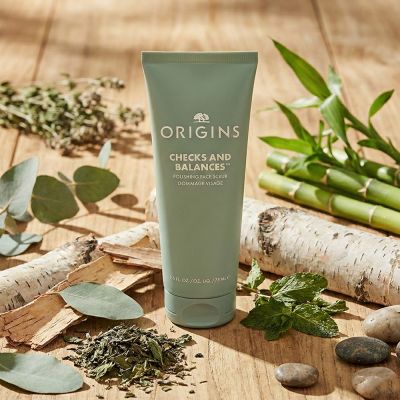 ORIGINS品木宣言 一舉兩得角質按摩霜為專櫃級去角質產品，適合各種膚質使用。透過輕柔按摩，同時去除老廢角質與促進肌膚吸收，讓肌膚更為柔滑細緻。適用於臉部與眼部，提供雙重保養效果，並具備3年儲存期限，容量為75ml，為您帶來專業的護膚體驗。