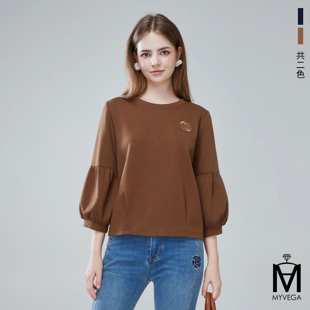MYVEGA麥雪爾 MA玫瑰燙鑽刺繡七分燈籠澎澎袖上衣-共二色 (咖啡)