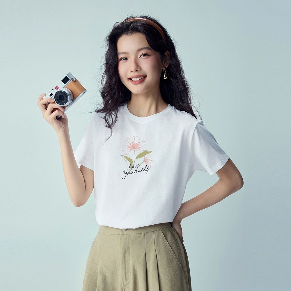 GIORDANO 男女印花TEE【多色任選】 (女裝純棉質感花卉印花短袖T恤-米白)