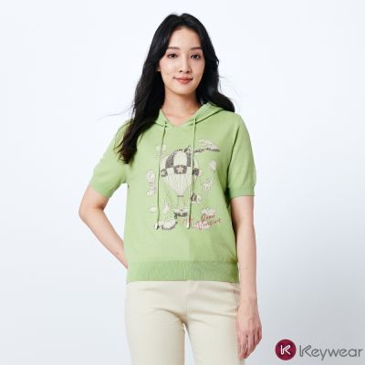 KeyWear奇威名品    緹花連帽繡花圖案短袖針織上衣(共2色)-黃綠色