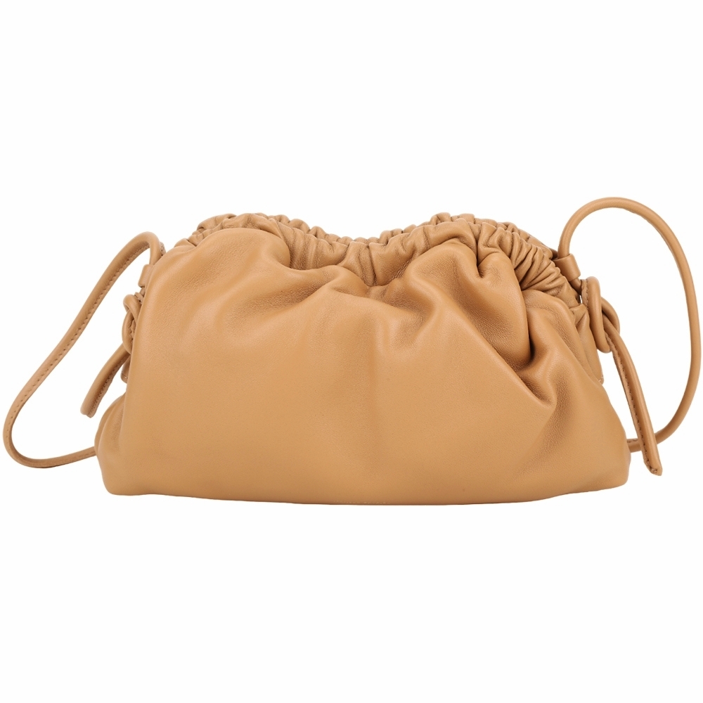Mansur Gavriel Cloud 小羊皮迷你手拿/斜背雲朵包(奶糖色)
