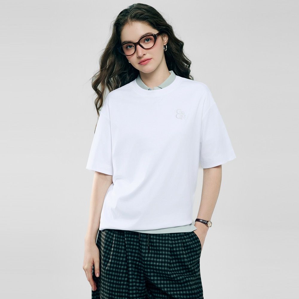 GIORDANO 女裝絲滑純棉短袖T恤 Liquid Touch系列【多色任選】 (01 標誌白)