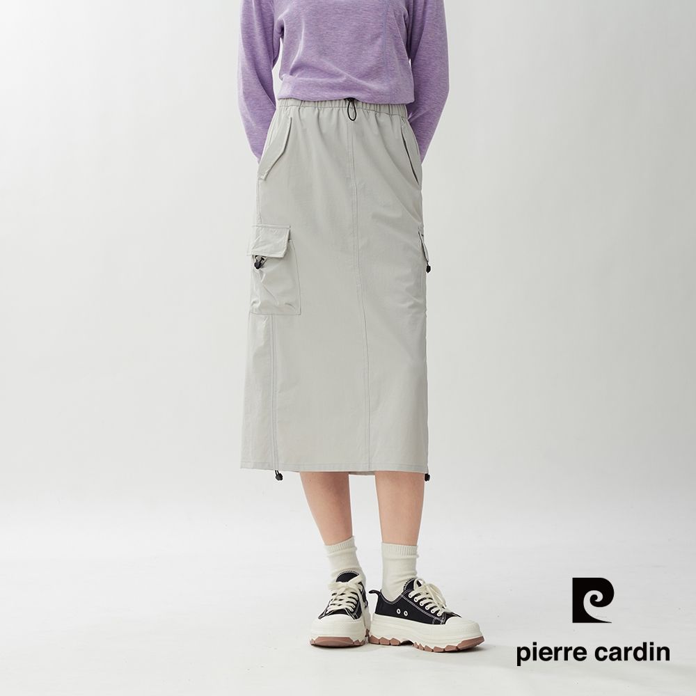 pierre cardin 皮爾卡登 網路獨家 女款 防潑水工裝休閒長裙(四色任選) (淺灰色系)