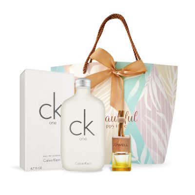 Calvin Klein CK ONE中性淡香水情人節限定禮-[淡香水200ml+香氛擴香掛飾+禮品袋]