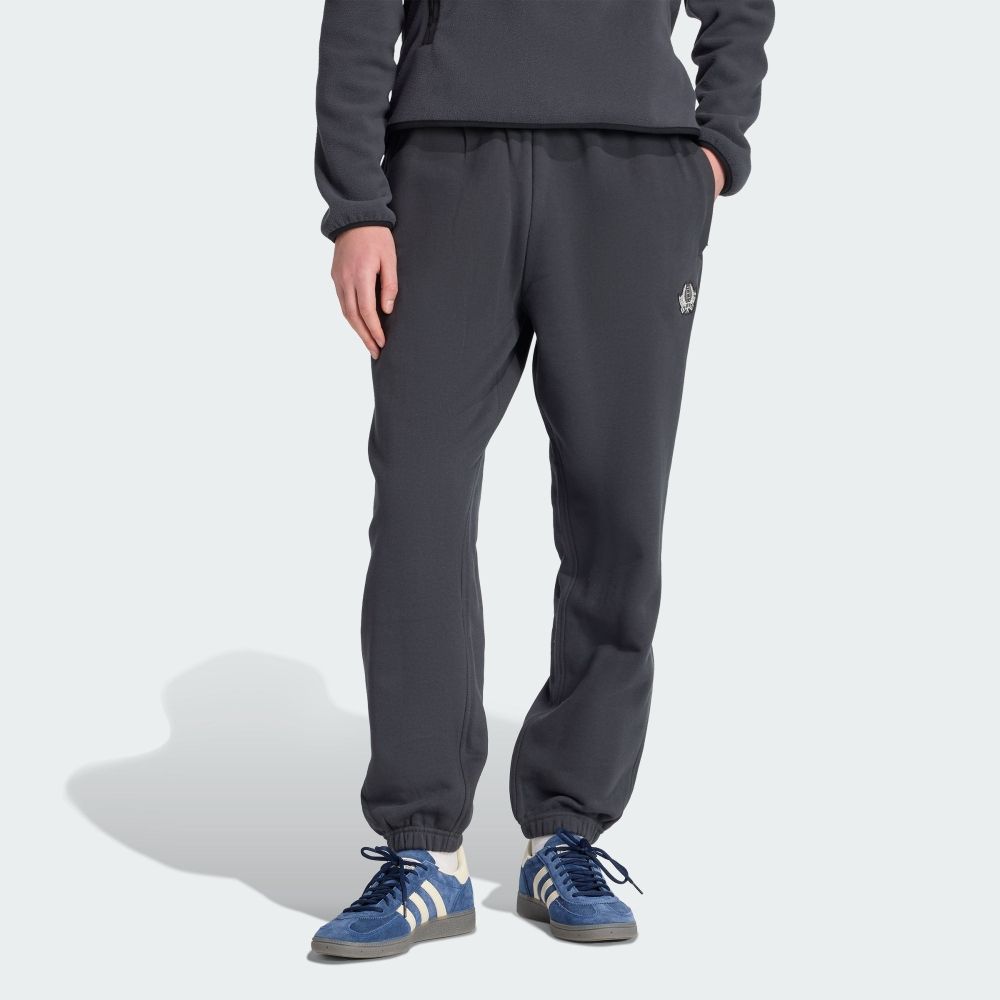 adidas 愛迪達】 VARSITY 運動長褲男- Originals JX8180 | adidas