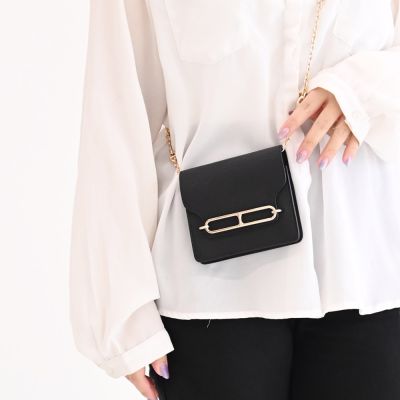 HERMES 愛馬仕 Roulis Slim Wallet 經典豬鼻子造型山羊皮翻蓋皮夾/迷你腰掛包(黑/淡金 無背帶)