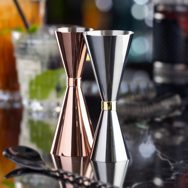 海】純銀 銀杯 酒杯 銀器 酒器杯 酒器 重量約159g 箱付 海】純銀 銀杯