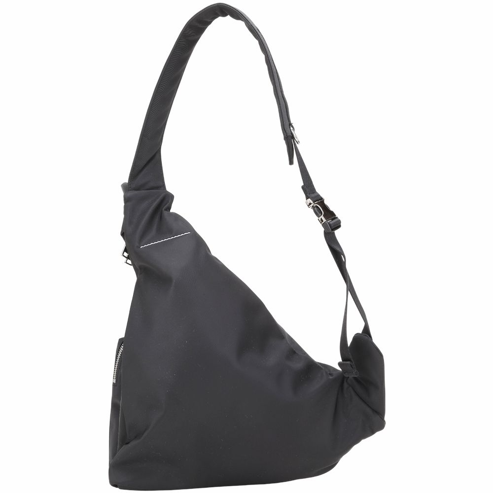 MM6 MAISON MARGIELA Japanese Sling 三角尼龍單肩/胸前包(黑色) | 歐