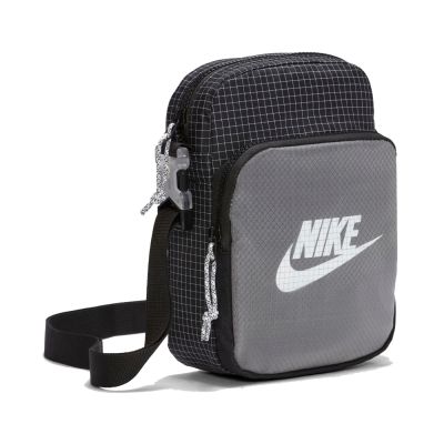 Nike 肩背包 Heritage 2 斜背 側背 小包 黑 灰 CV1408-010