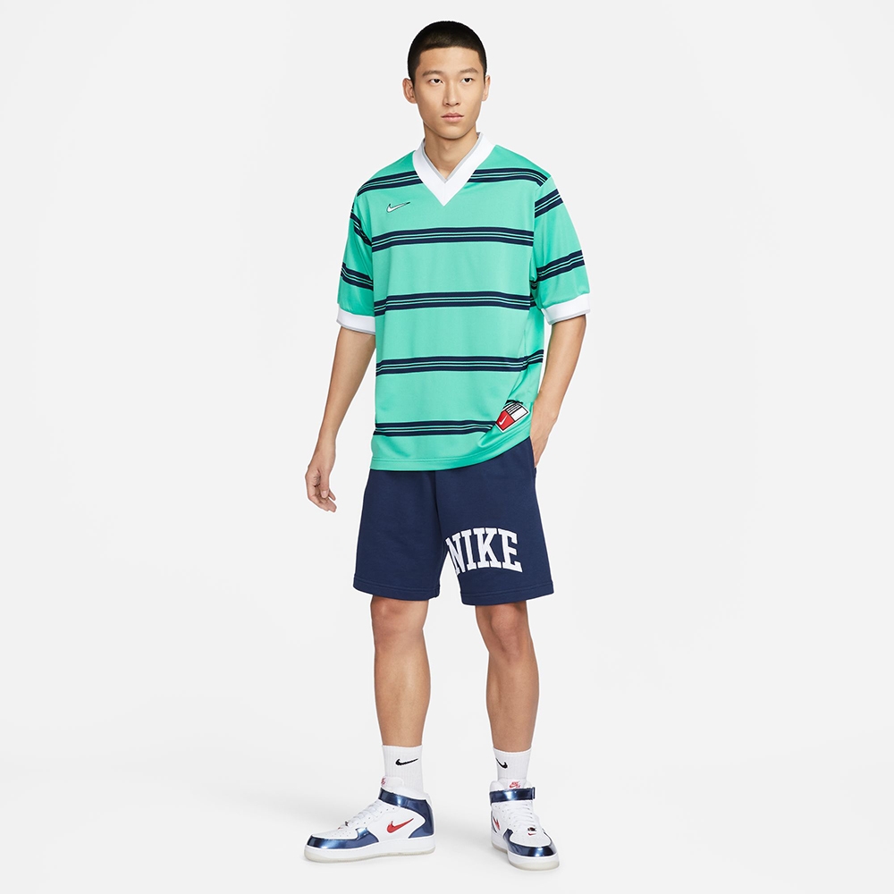 NIKE 短褲男款運動褲AS M NK CLUB FT SHORT APLQ ARC 藍FQ4093 NIKE 短褲男款運動褲AS M NK CLUB FT SHORT APLQ ARC 藍FQ4093