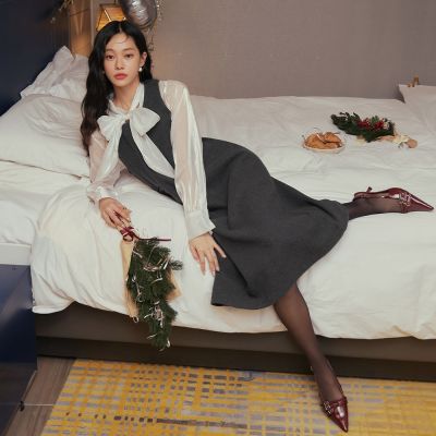 OB嚴選-質感純色毛呢背心洋裝《DA10212-》