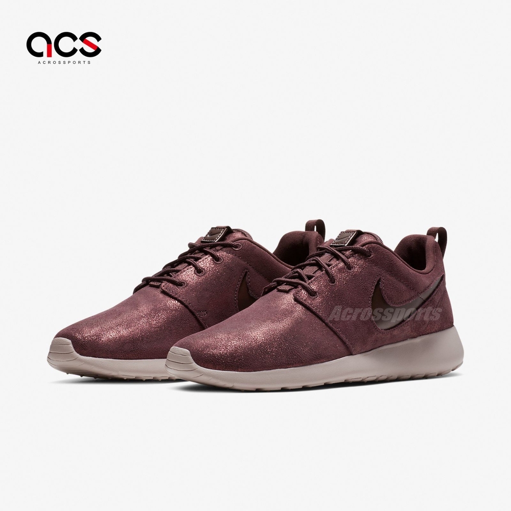 nike wmns roshe one premium suede