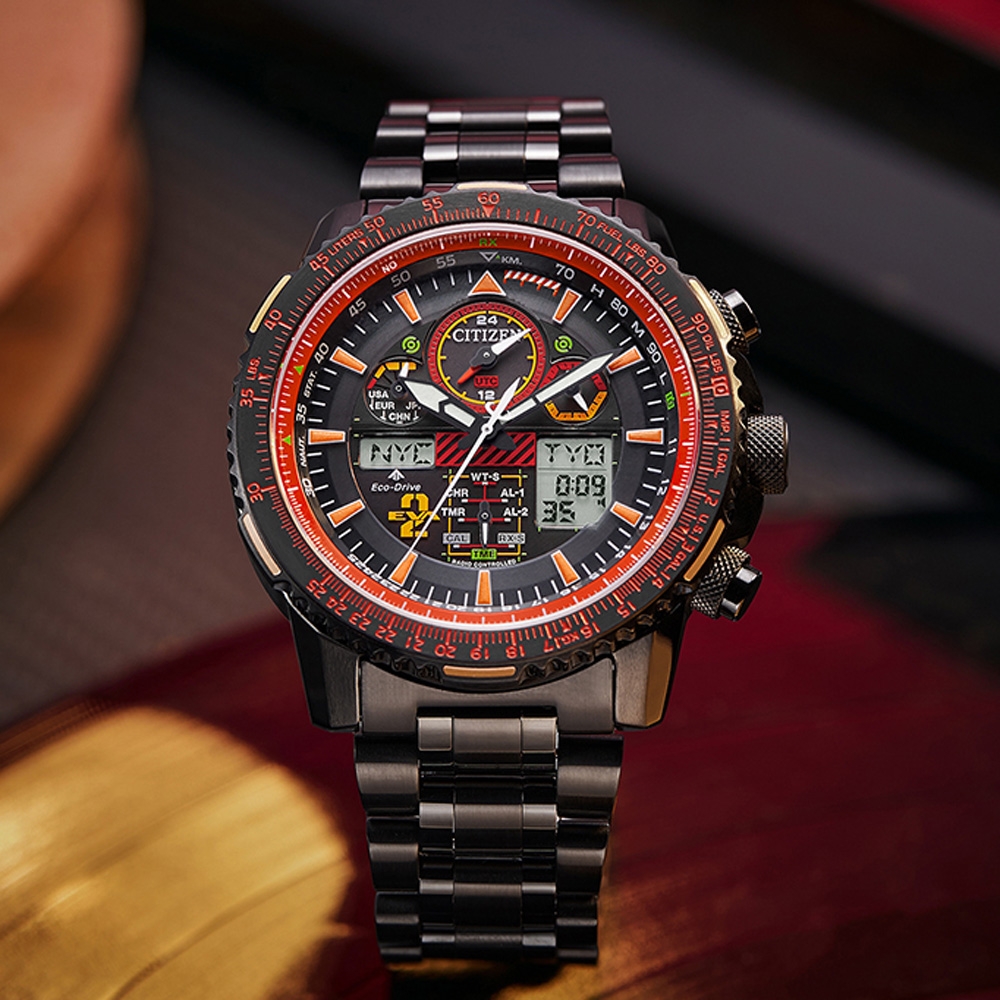 CITIZEN 星辰x EVA新世紀福音戰士貳號機限量版Promaster 航空光動能