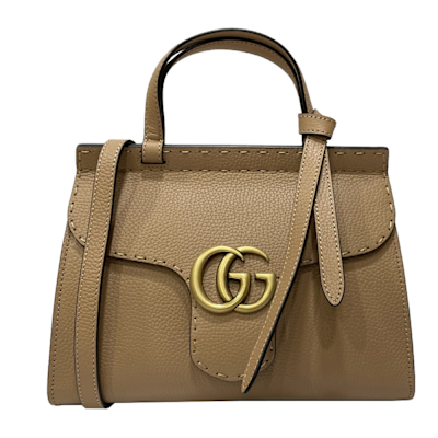 【GUCCI 古馳】779796 經典復古LOGO暗釦手拿斜背包(膚色)