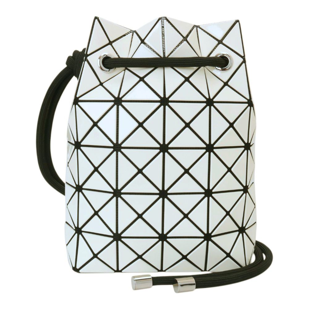 ISSEY MIYAKE  BAOBAO 皮質幾何方格可拉束肩斜背包(乳白)亮面