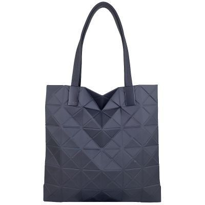 ISSEY MIYAKE 三宅一生 BAOBAO 黑色布面三角格6x6直式托特包