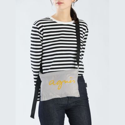 agnes b.Voyage 經典logo尼龍斜背包(灰色)