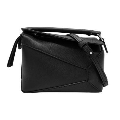 Loewe 羅威 Mini Puzzle Edge 牛皮銀釦迷你斜背兩用包(黑)