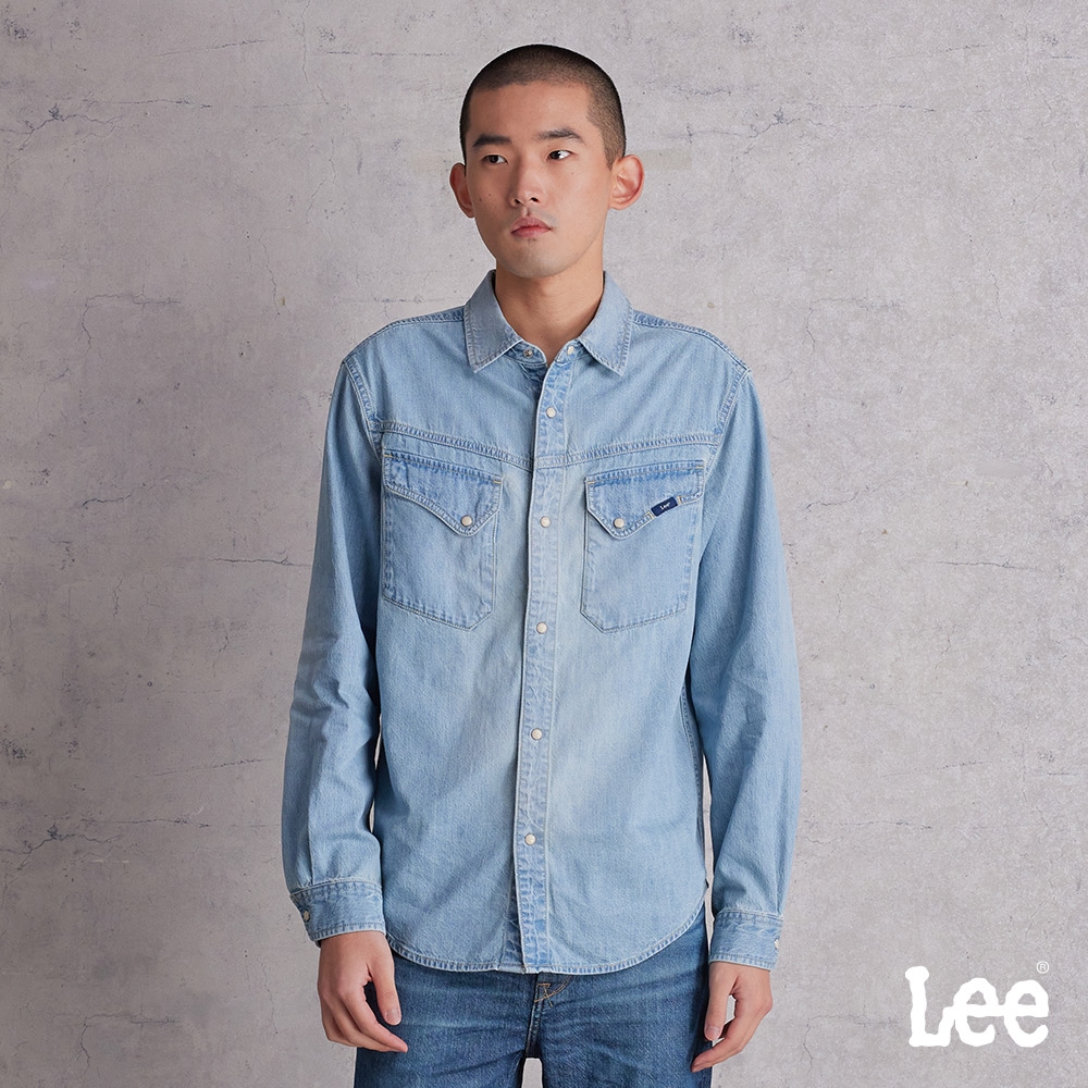 Lee 男款 舒適版型 特色口袋牛仔長袖襯衫 | 101+