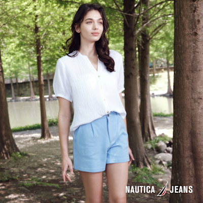 Nautica 女裝 簡約純棉打褶短褲-淺藍色