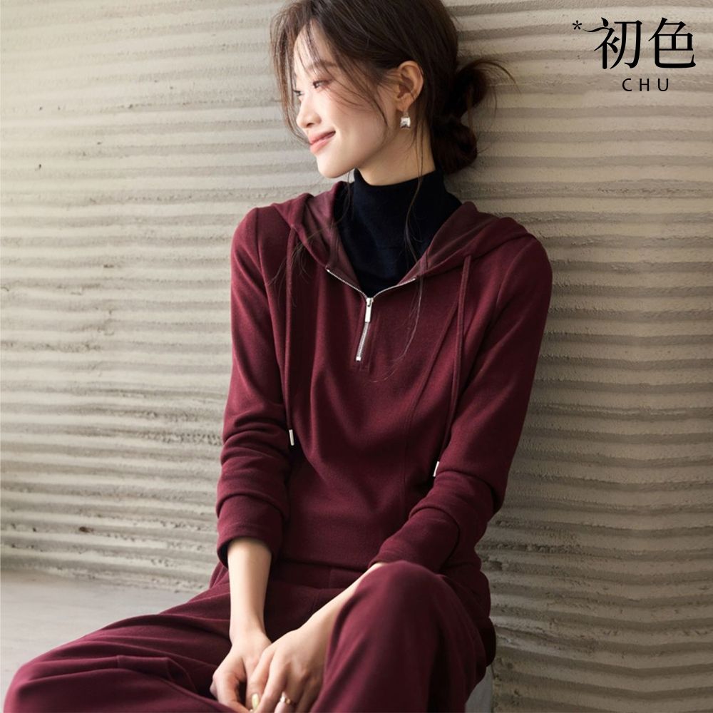 初色 運動風修身顯瘦調節繩長袖連帽T恤女上衣+純色休閒褲寬褲長褲套裝-安哥拉紅-15205(M-2XL可選)