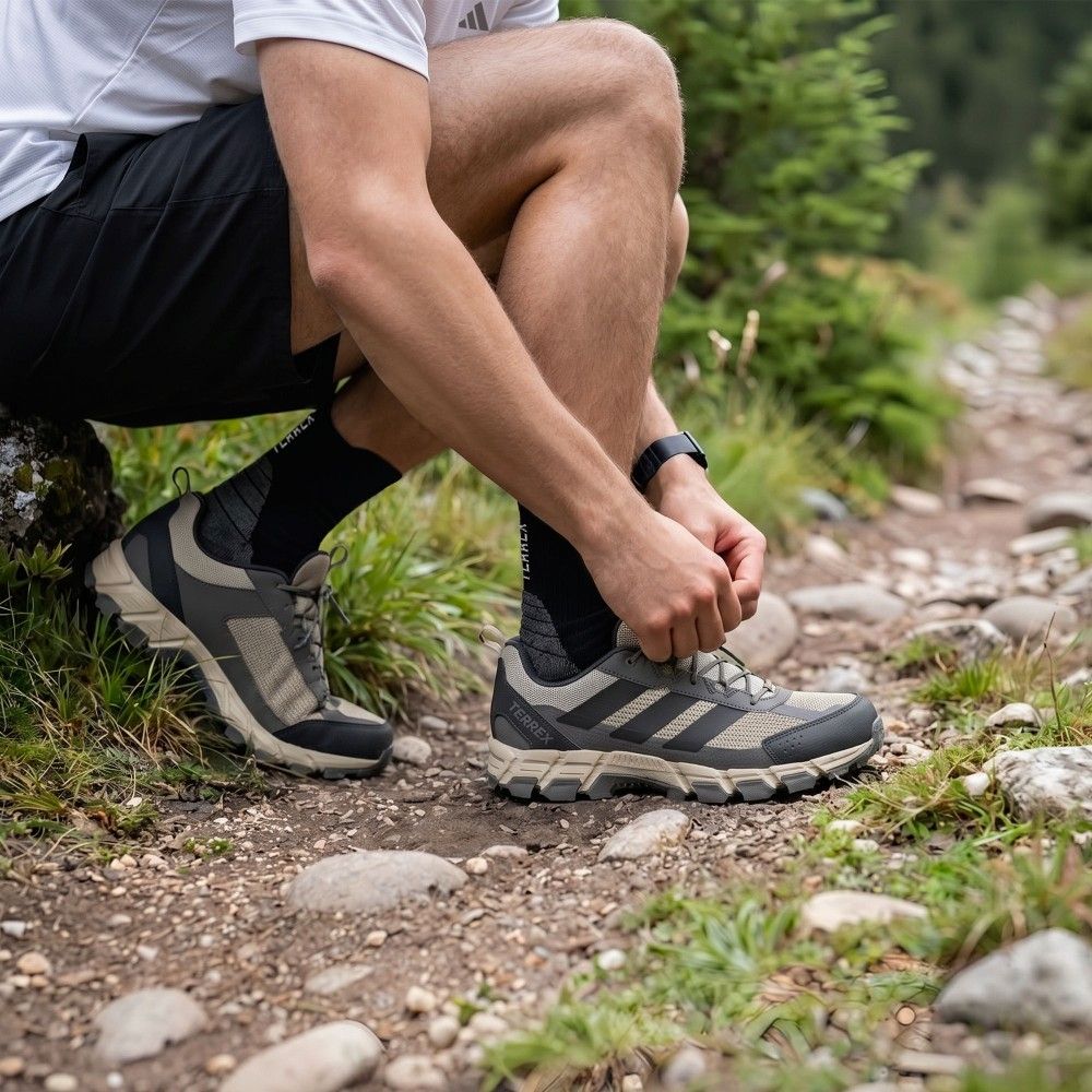 【adidas 愛迪達】 TERREX ROCKADIA 登山鞋 & TRACEFINDER 越野跑鞋 男鞋/女鞋 (多款任選) (B款)