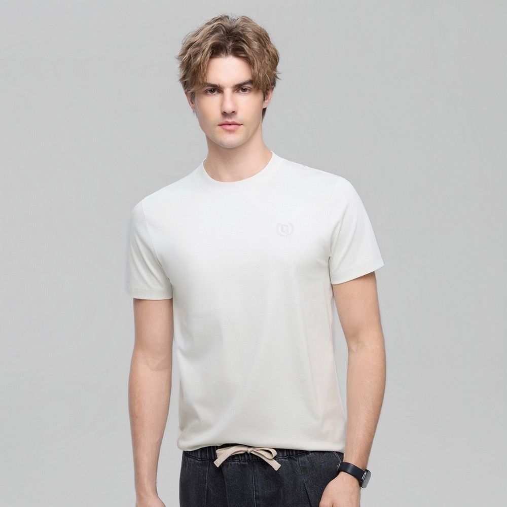 GIORDANO 男裝細緻抗皺修身素色短袖T恤 Liquid Touch系列【多色任選】 (72 露水灰)
