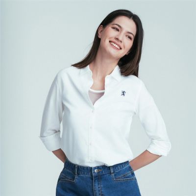 GIORDANO 女裝純棉獅王刺繡長袖襯衫