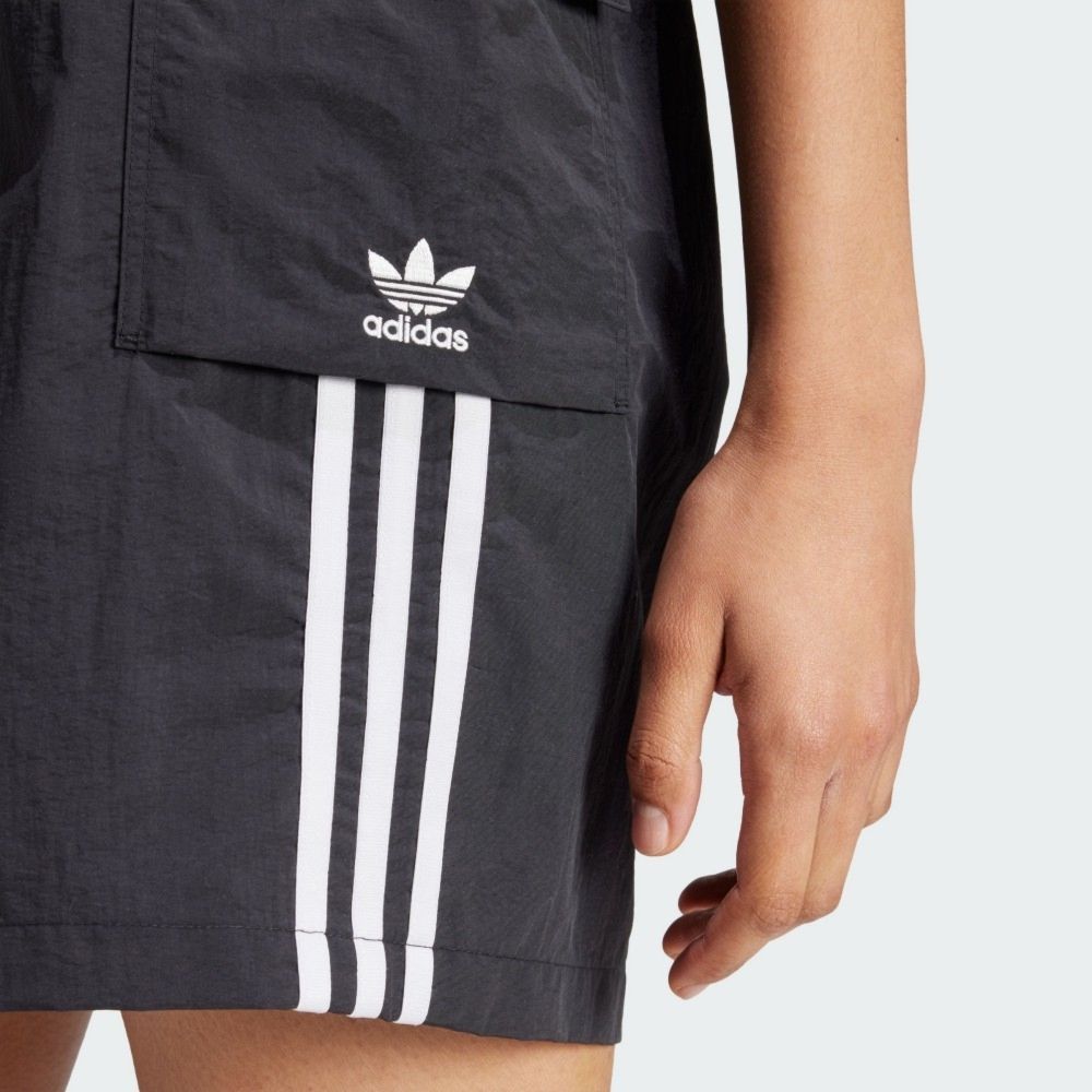 ADIDAS 愛迪達阿迪達斯ORIGINALS 三葉草女短褲-黑色系-3S CARGO SHORTS