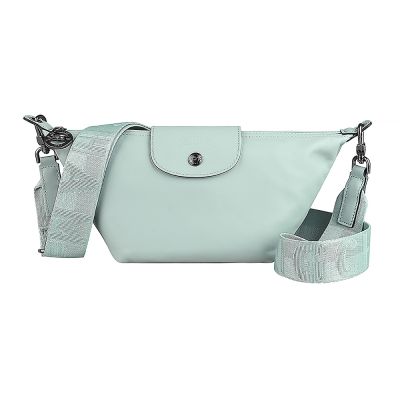 LONGCHAMP 奔馬LOGO牛皮Le Pliage Xtra系列拉鍊斜背水餃包(迷你/淡青瓷綠)