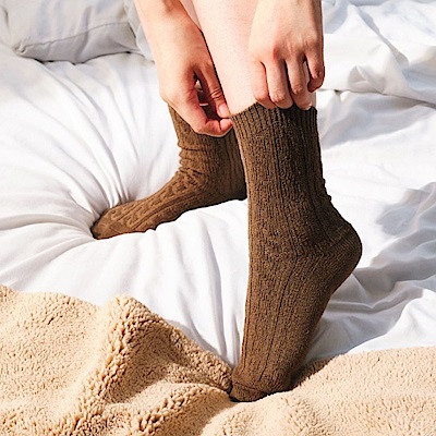 時時樂【FOOTER除臭襪】4入組- Light．素色輕量休閒羊毛襪(W189)