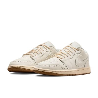 W Nike Air Jordan 1 Low SE 奶油流蘇雕花 復古 金標 皮革 女鞋 IO0759-100