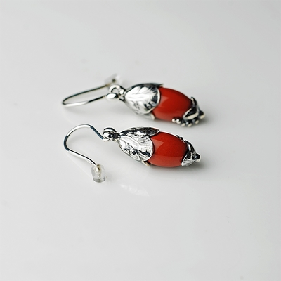 Georg Jensen 2024年度紅碧玉純銀針式耳環