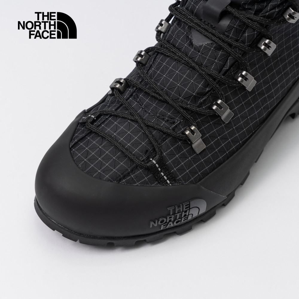 The North Face 官方旗艦】北面UE男女款黑色Gore-Tex防水抓地耐