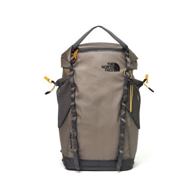 The North Face UNIVERSAL DAYPACK 男女 後背包 NF0A8GJNNJT