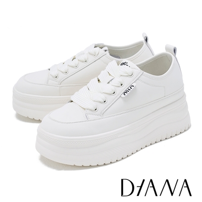 DIANA 牛貼皮綁帶厚底休閒鞋-白色
