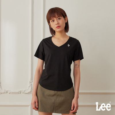 Lee 女款 季節性版型 小LOGO繡花短袖V領TEE 黑色