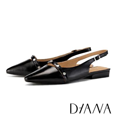 DIANA 牛油皮尖頭後繫帶平底鞋 黑色