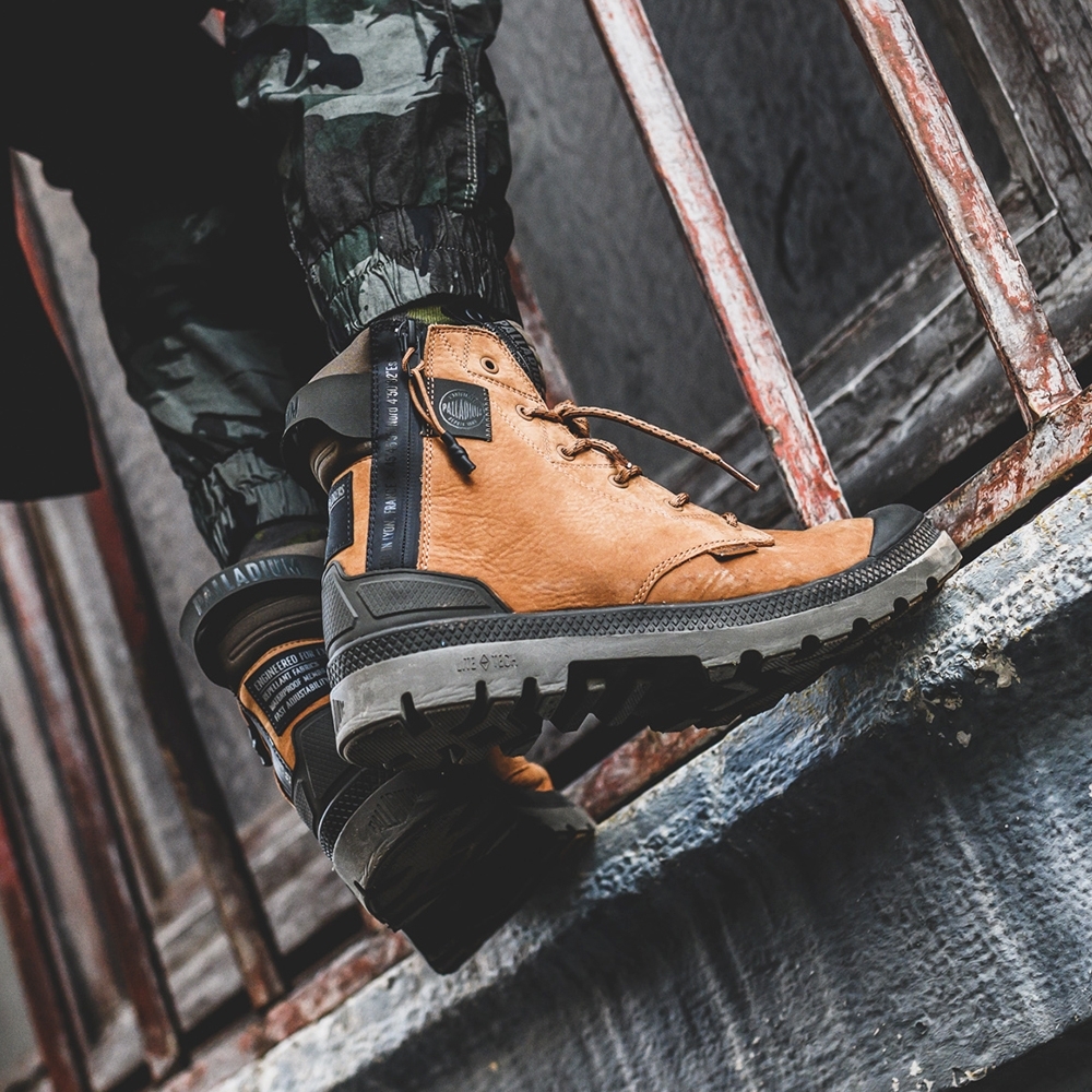 PALLADIUM PAMPA EVO LTH LITE+ WP+輕量皮革拉鍊防水靴-男-咖啡| 防水靴| Yahoo購物中心