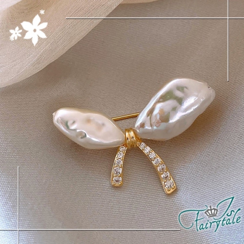 伊飾童話雅緻光影珍珠蝴蝶結胸別針女士衣服防走光別針| 吊飾/別針| Yahoo購物中心