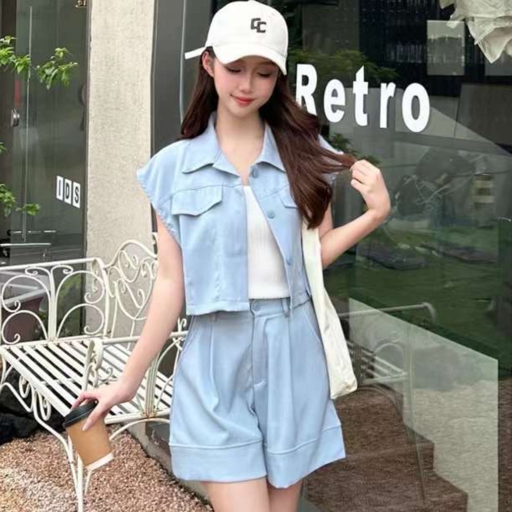 La Belleza簡約素色水洗棉短版排釦上衣+鬆緊腰闊腿五分短褲兩件式套裝