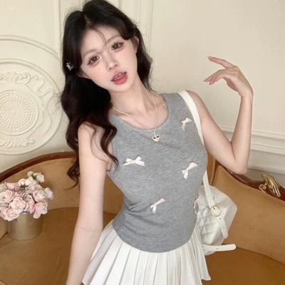 La Belleza圓領立體蝴蝶結側抽皺收腰合身顯瘦彈性螺紋附罩杯背心